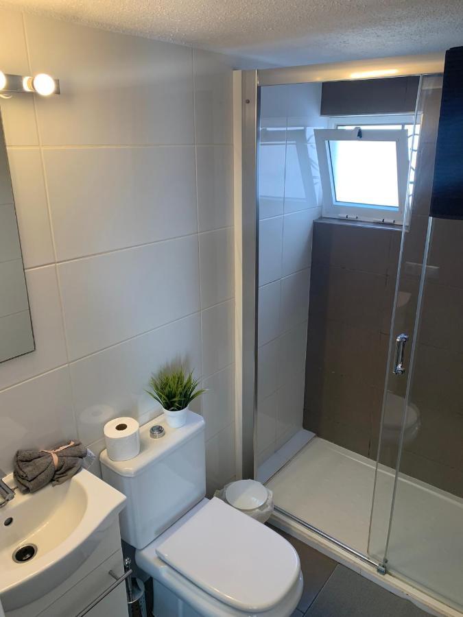Campoamor Villa & Private Pool, Garden & Roof Terraces Distant Sea Views 奥里韦拉 外观 照片